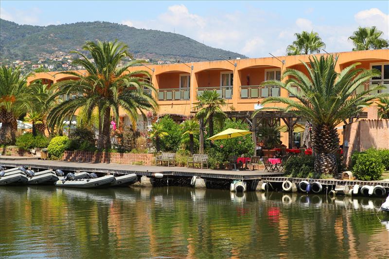 Pierre & Vacances les Rives de Cannes Mandelieu_06210 MANDELIEU LA NAPOULE Pierre & Vacances les Rives de Cannes Mandelieu_06210 MANDELIEU LA NAPOULE